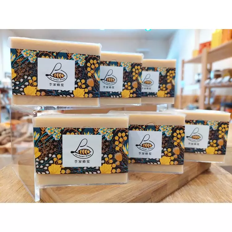 享蜜蜂王乳手工皂