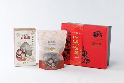 醬媽媽黑芝麻綜合禮盒(黑鳳凰酥+黑芝麻糕)